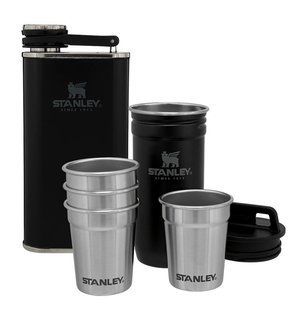 Набір Фляга 230 мл із 4 стопками + тубус Stanley Adventure Matte Black 10-01883-035 A9444 фото
