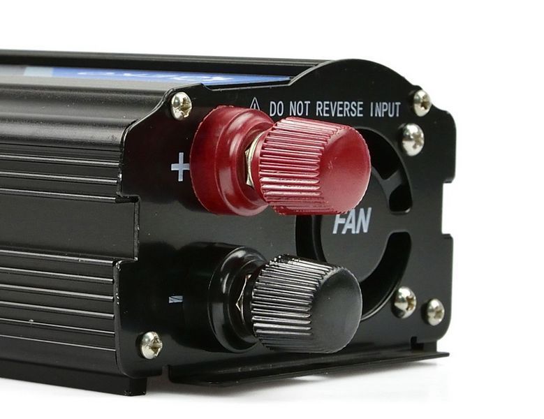 Перетворювач напруги GEKO 24V/230V 500/1000W W2168 фото
